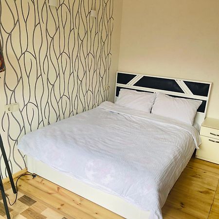 Sunny Guesthouse Kazbegi Bagian luar foto