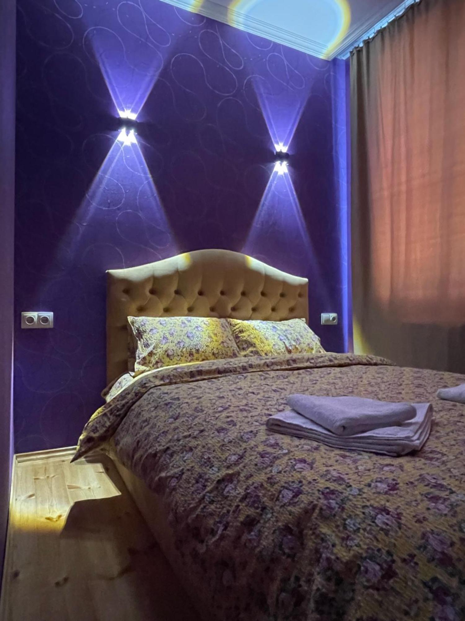 Sunny Guesthouse Kazbegi Bagian luar foto